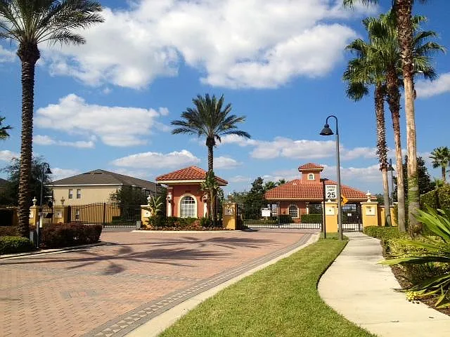 GATED COMMUNITY - 709 Fortanini Cir