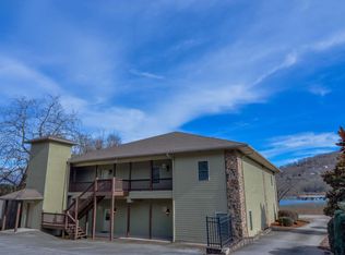 1655 Lakeview Dr UNIT 1-B, Young Harris, GA 30582