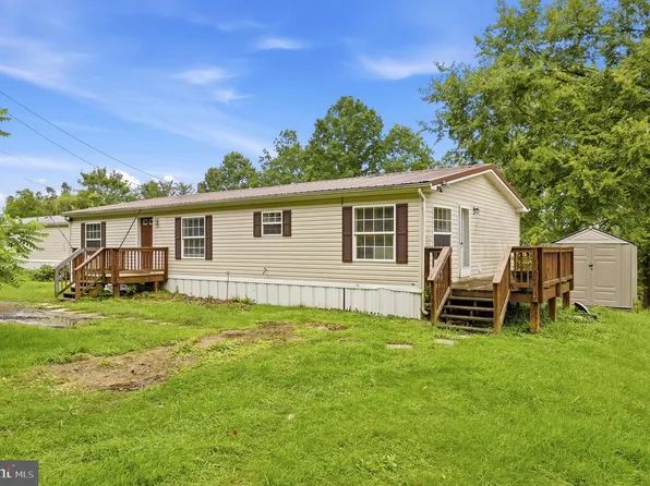 659 N Mountain Rd, Wardensville, WV 26851