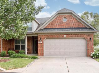 3209 Brittany Pointe Ln, Louisville, KY 40220