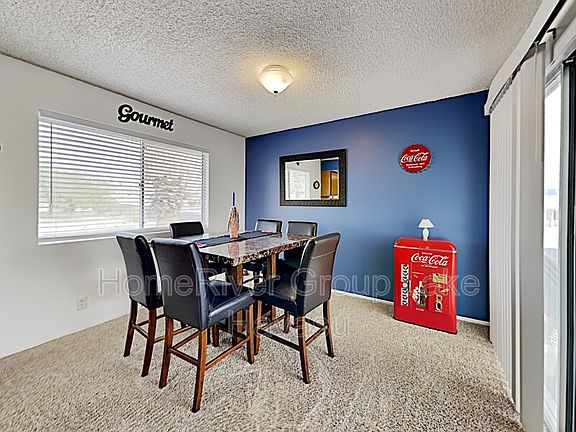 3rd image of 2665 Glengarry Dr