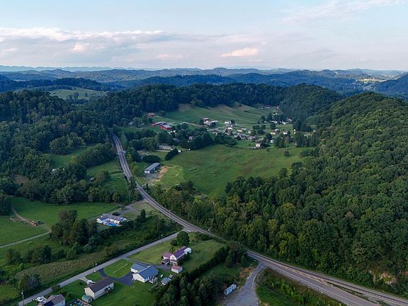 5th image of 1075 Highway 394