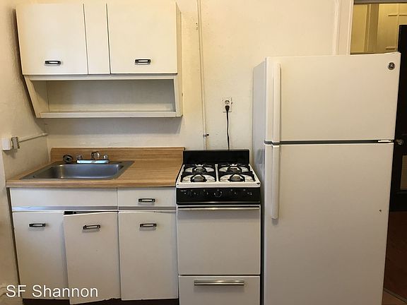4th image of 3185 S Grand Blvd APT 211