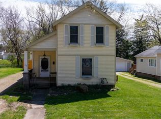 152 E Central Ave, Ravenna, OH 44266