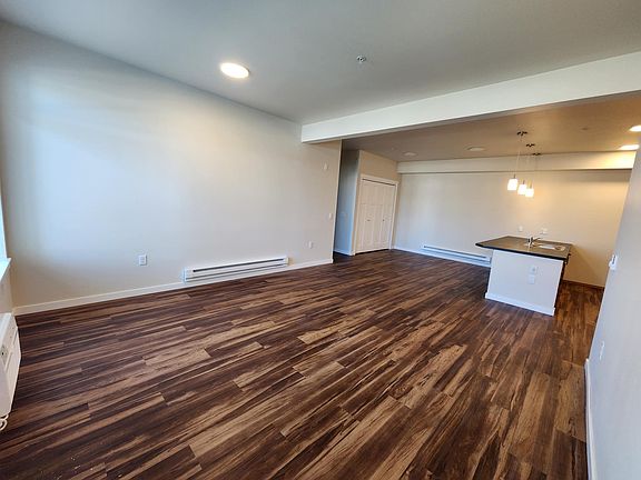 4th image of 4245 E Poleline Ave #107