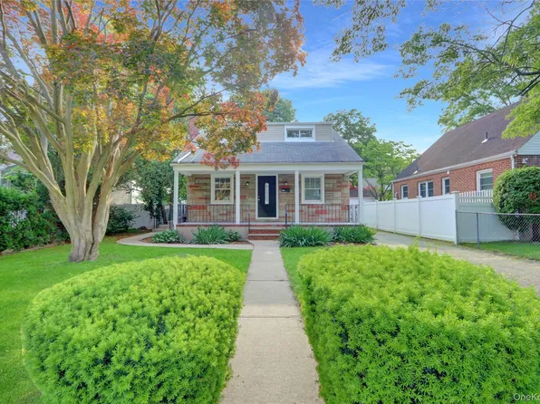 1459 Prince Street, Baldwin, NY 11510