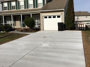 5776 Rhode Island Dr, Woodbridge, VA 22193