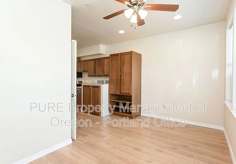 5490 SE Milwaukie Ave #105 — Photo 13