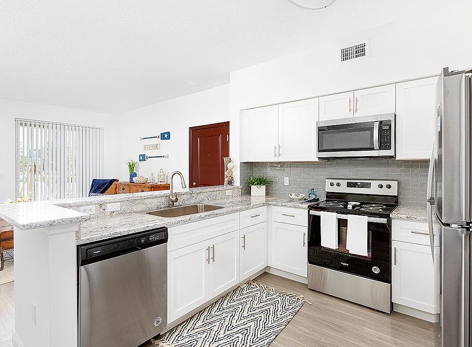 Quantum Lake Villas Apartment Rentals Boynton Beach, FL Zillow