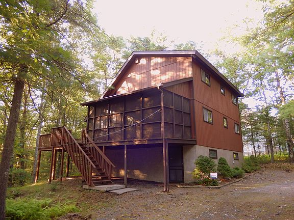 2nd image of 100 Eastwood Cir