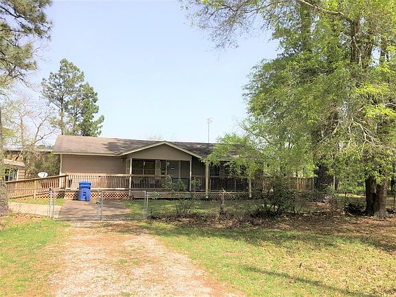 2nd image of 161 Dogwood St