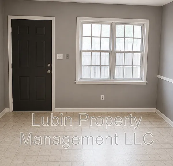 4430 Chuck Ave — Photo 2