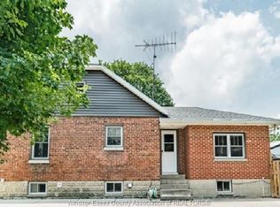 41 Alexandra Ave SW, Chatham Kent, ON N7M 1X9