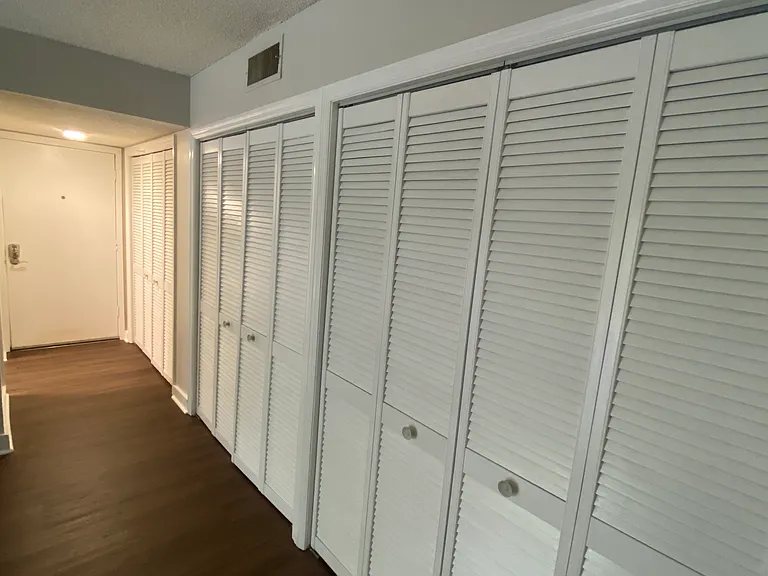 515 Basswood Ave #L-115 — Photo 5