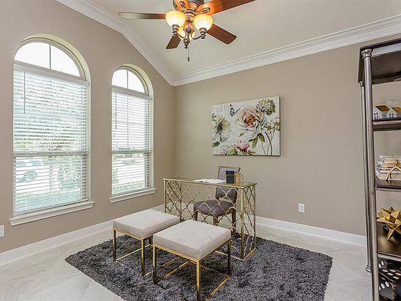 4th image of 10610 Comeaux Ln