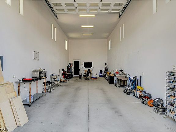 3rd image of 6775 Stella Rosa Ct