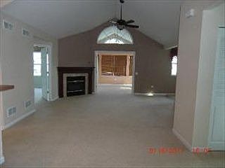 3rd image of 2014 Olmstead Dr