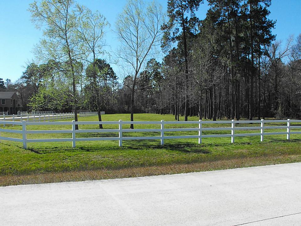 1st image of 911 Saddle Creek Farms Dr