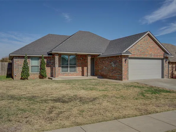 2612 Kadlan Dr, El Reno, OK 73036