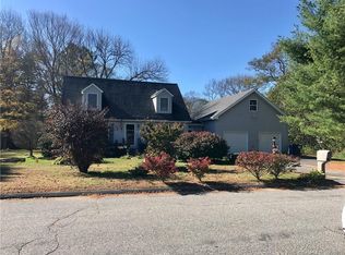 5 Ryan Dr, Killingly, CT 06239