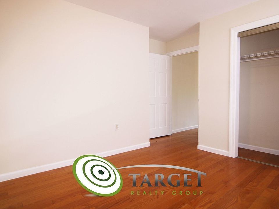 1st image of 25-44 14th St #2C