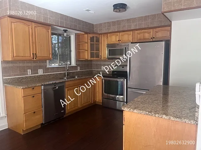3117 Point Clear Dr — Photo 3