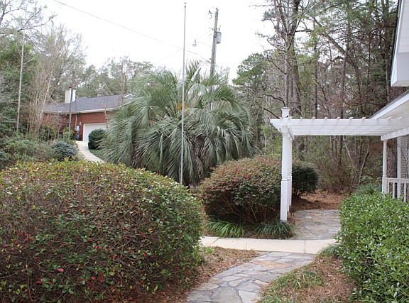 4th image of 103 Aragorn Cir
