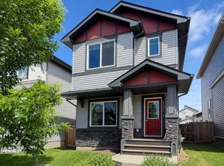 6925 Cardinal Wynd SW, Edmonton, AB T6W2Y3