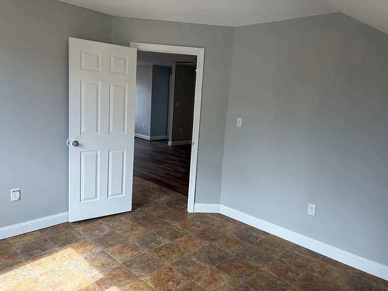 52 North Ave #1 — Photo 30