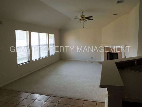 5th image of 213 Grand Isle Dr