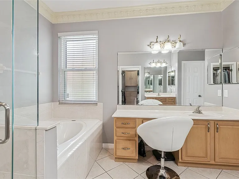 480 Rob Roy Dr — Photo 13