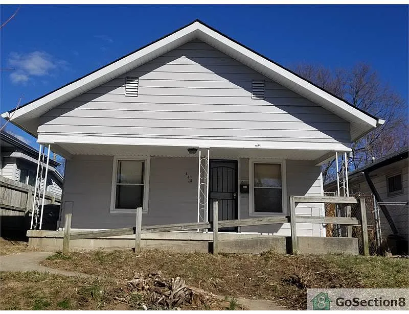 535 N Livingston Ave photo 1