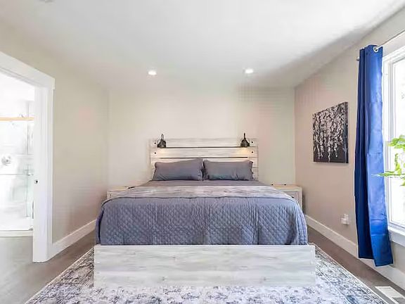 3rd image of 2164 E 87th St #3