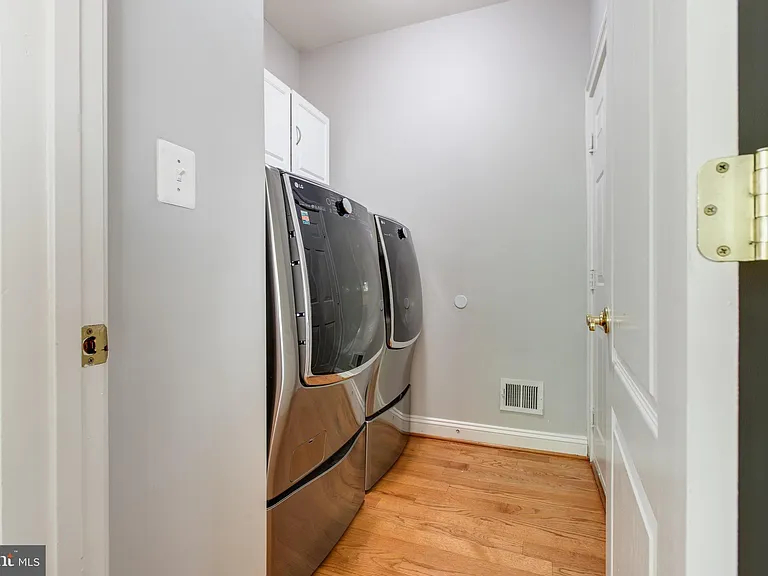 2191 Oak Forest Dr — Photo 22