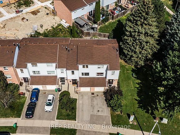 3rd image of 1055 Shawnmarr Rd Unit 43