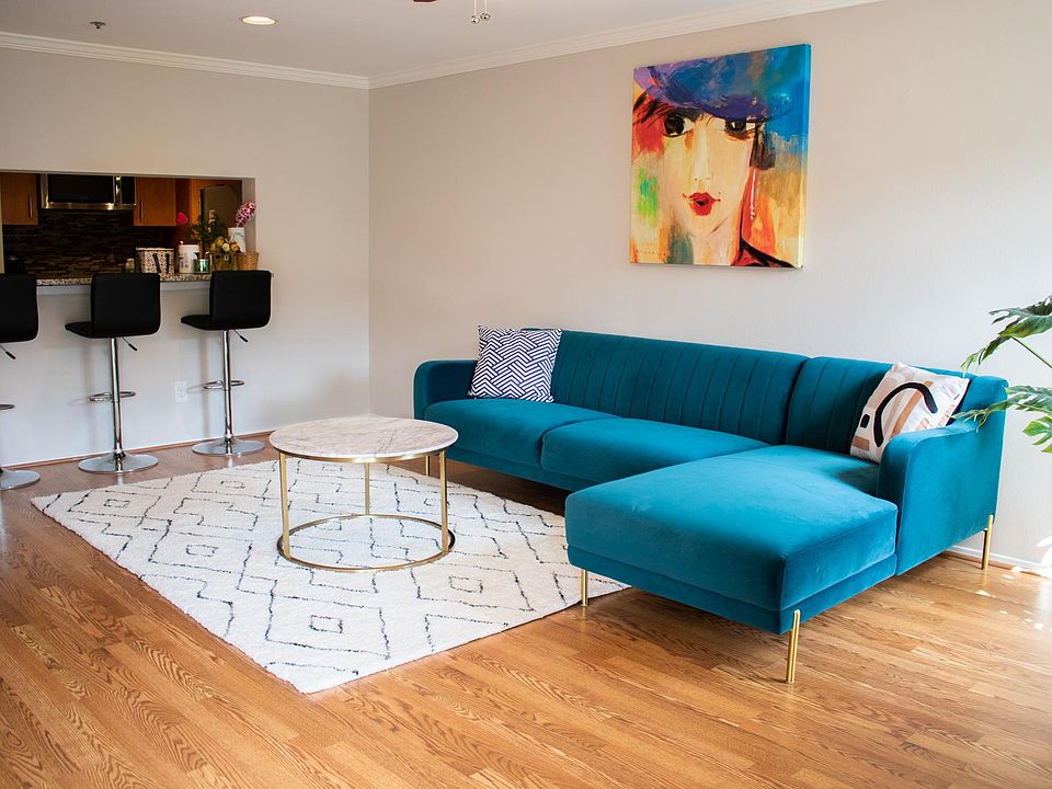 1st image of 3309 Wyndham Cres #2183