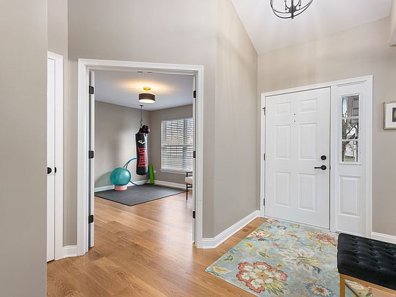 5th image of 13500 S Redberry Cir
