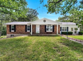 221 Katherine Ln, Saint Clair, MO 63077