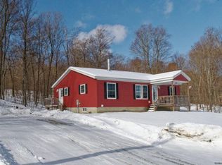 93 Brownell Rd, Cambridge, NY 12816