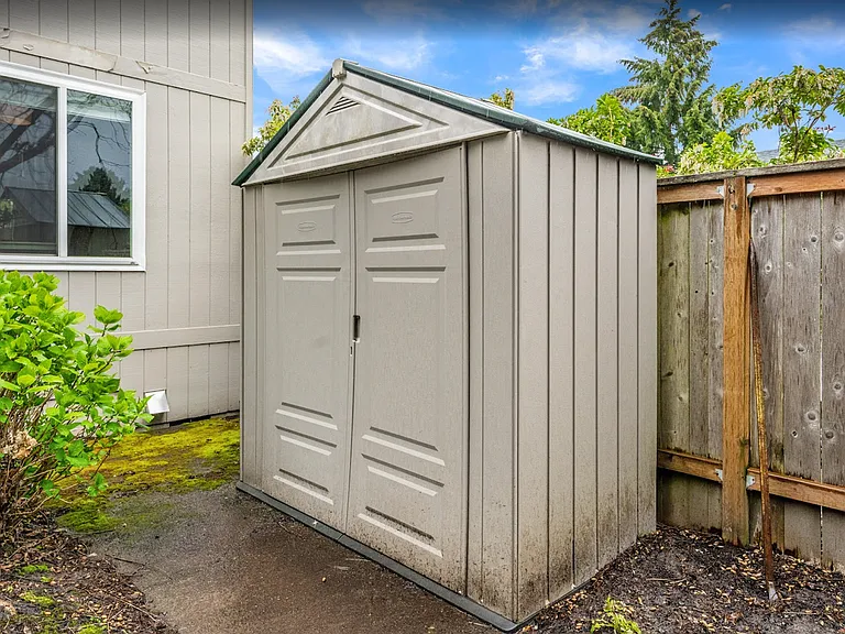 13338 SW Shore Dr — Photo 52