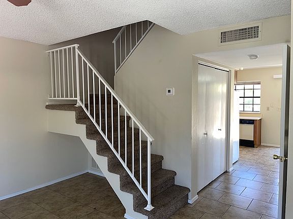 4th image of 921 W University Dr Unit 1094