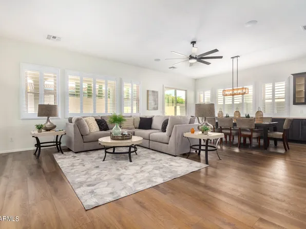 2410 W ALOE VERA Drive, Phoenix, AZ 85085
