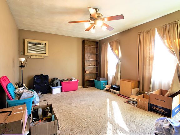 4th image of 250 Winchester Dr