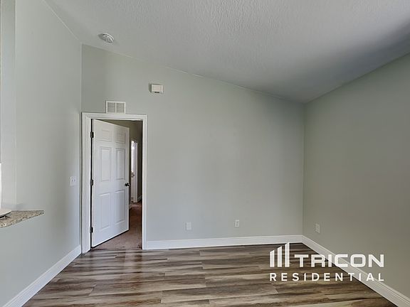 2nd image of 415 Lake Eloise Pointe Blvd