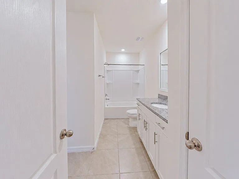 244 Reena Dr — Photo 39