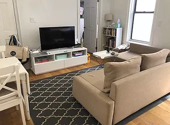 Rented by Living New York