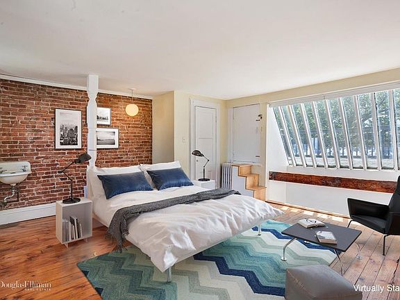 5th image of 319 8th St #2