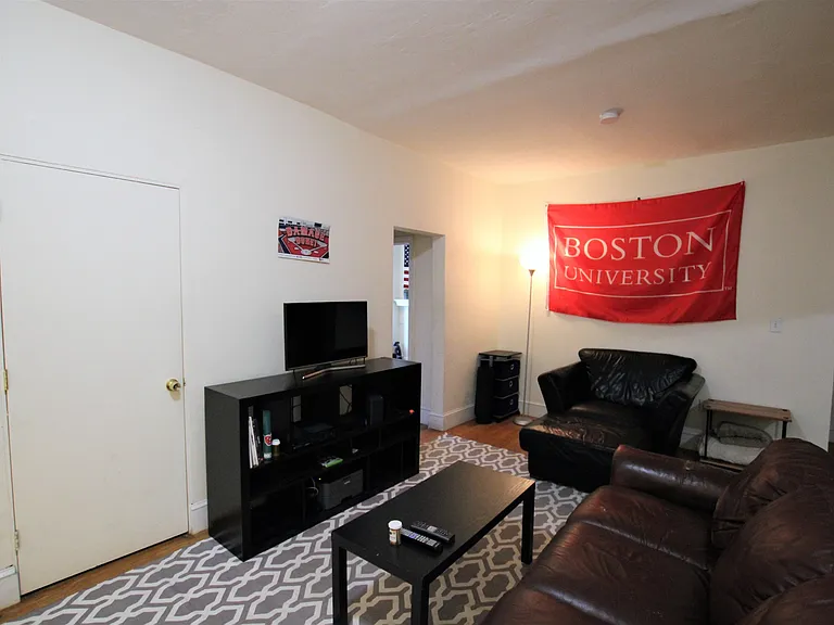 316 Saint Paul St #5 — Photo 7