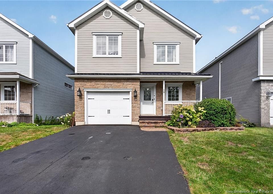 1st image of 78 Ridgeline Cres