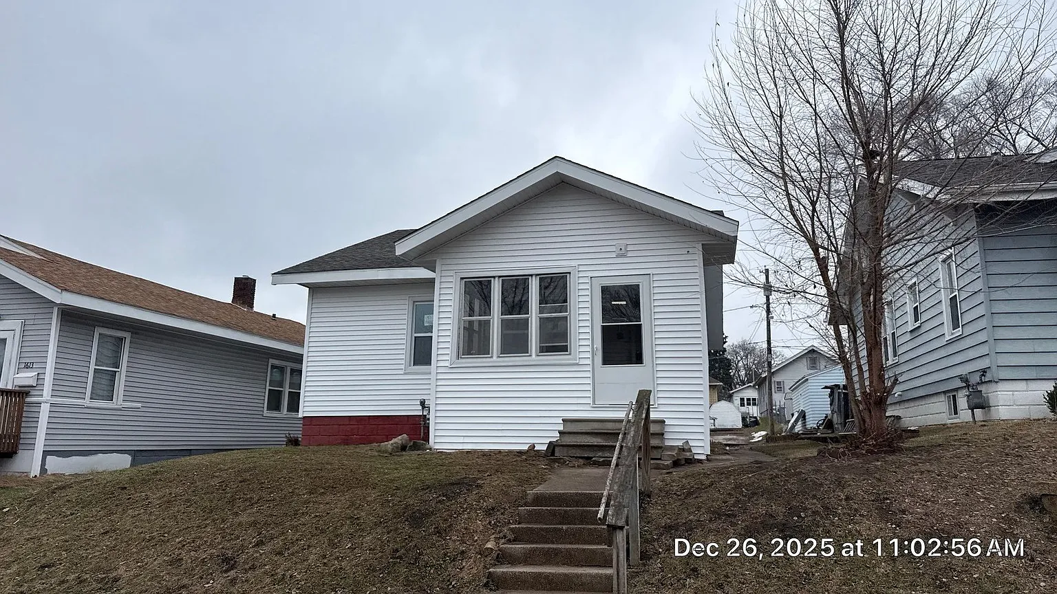 1617 5th St photo 1